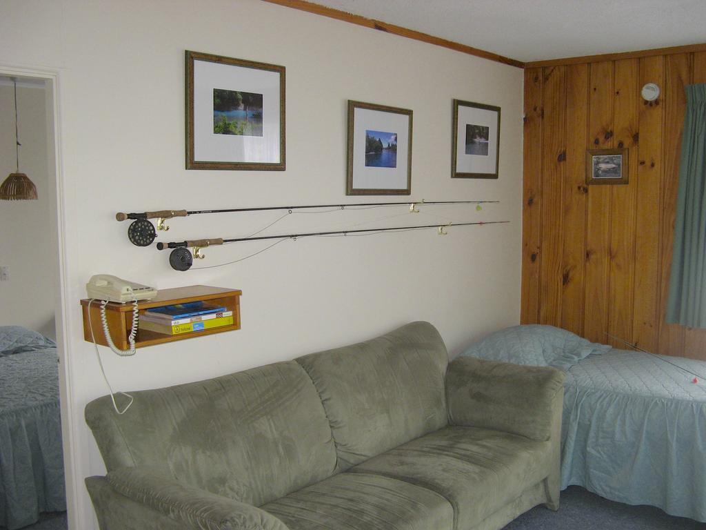 Tongariro River Motel Туранги Стая снимка
