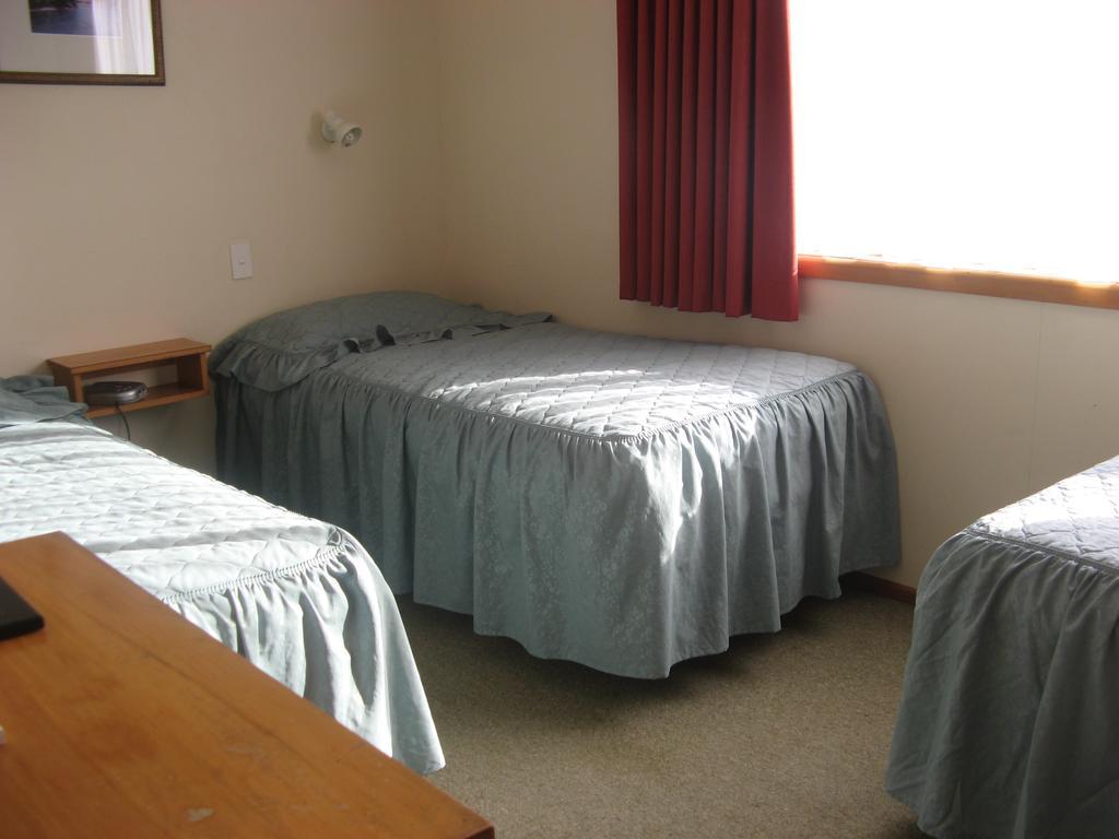 Tongariro River Motel Туранги Стая снимка