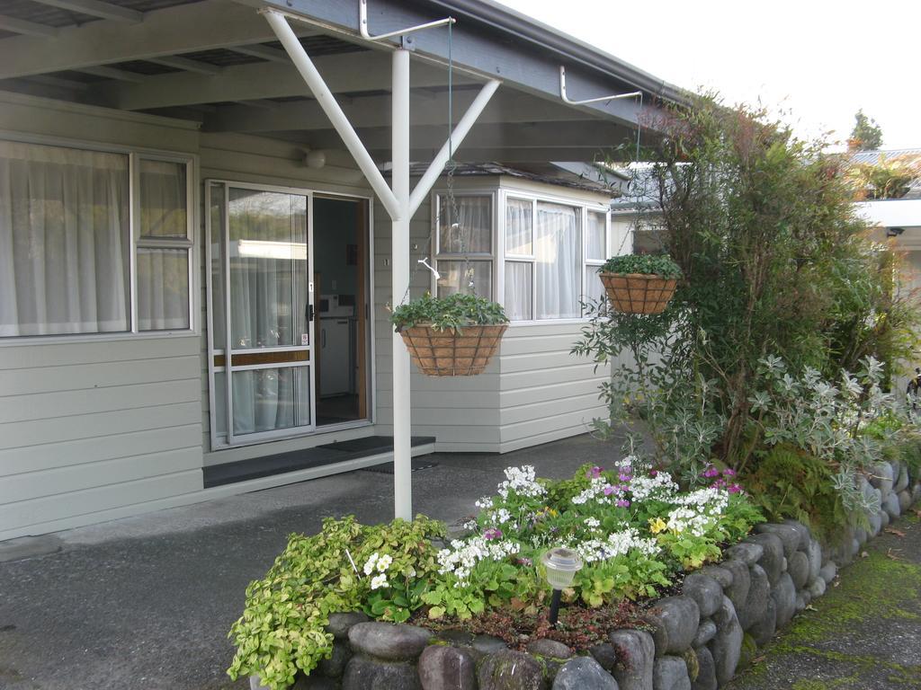 Tongariro River Motel Туранги Стая снимка