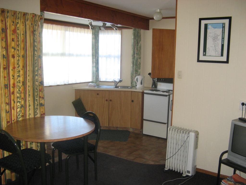 Tongariro River Motel Туранги Стая снимка